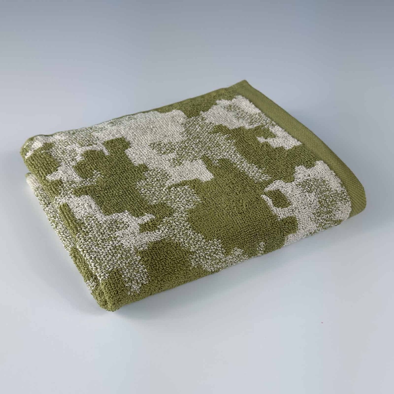 Рушник махровий для обличчя та рук GM Textile 40х70см Піксель Військовий 450г/м2 (Хакі)